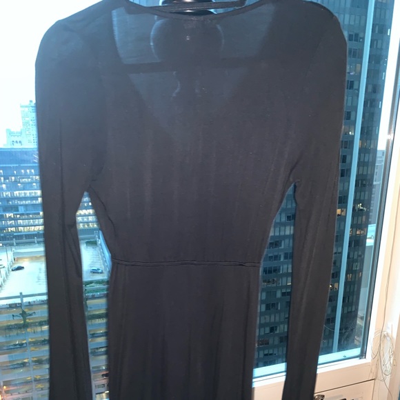 Cozy black Express dress - Picture 4 of 5